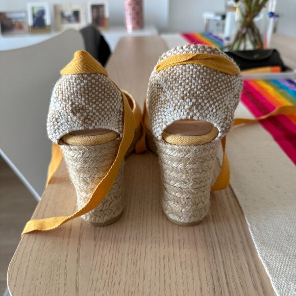 Castaner Wedge (Never Worn Size 38) - Picture 6 of 12